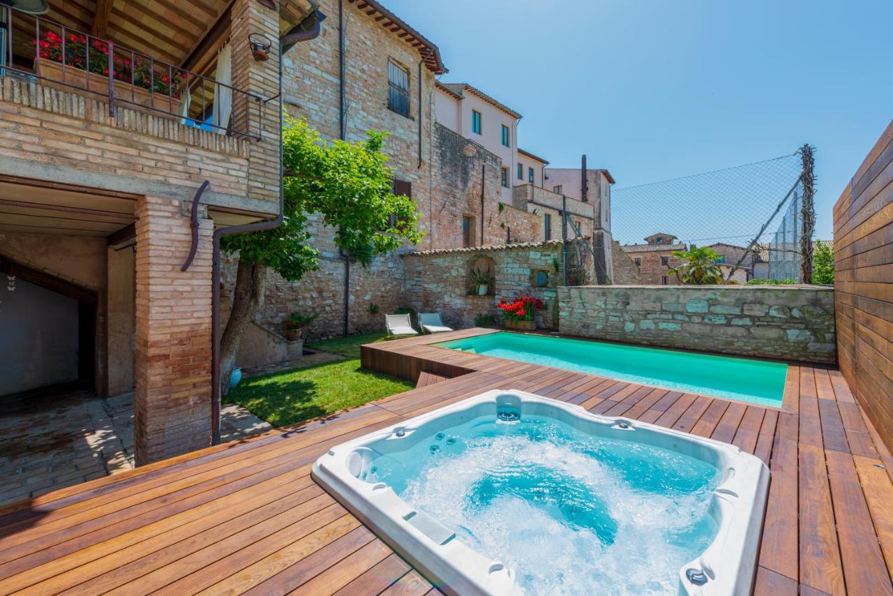 Villa Elisa Спелло Екстер'єр фото