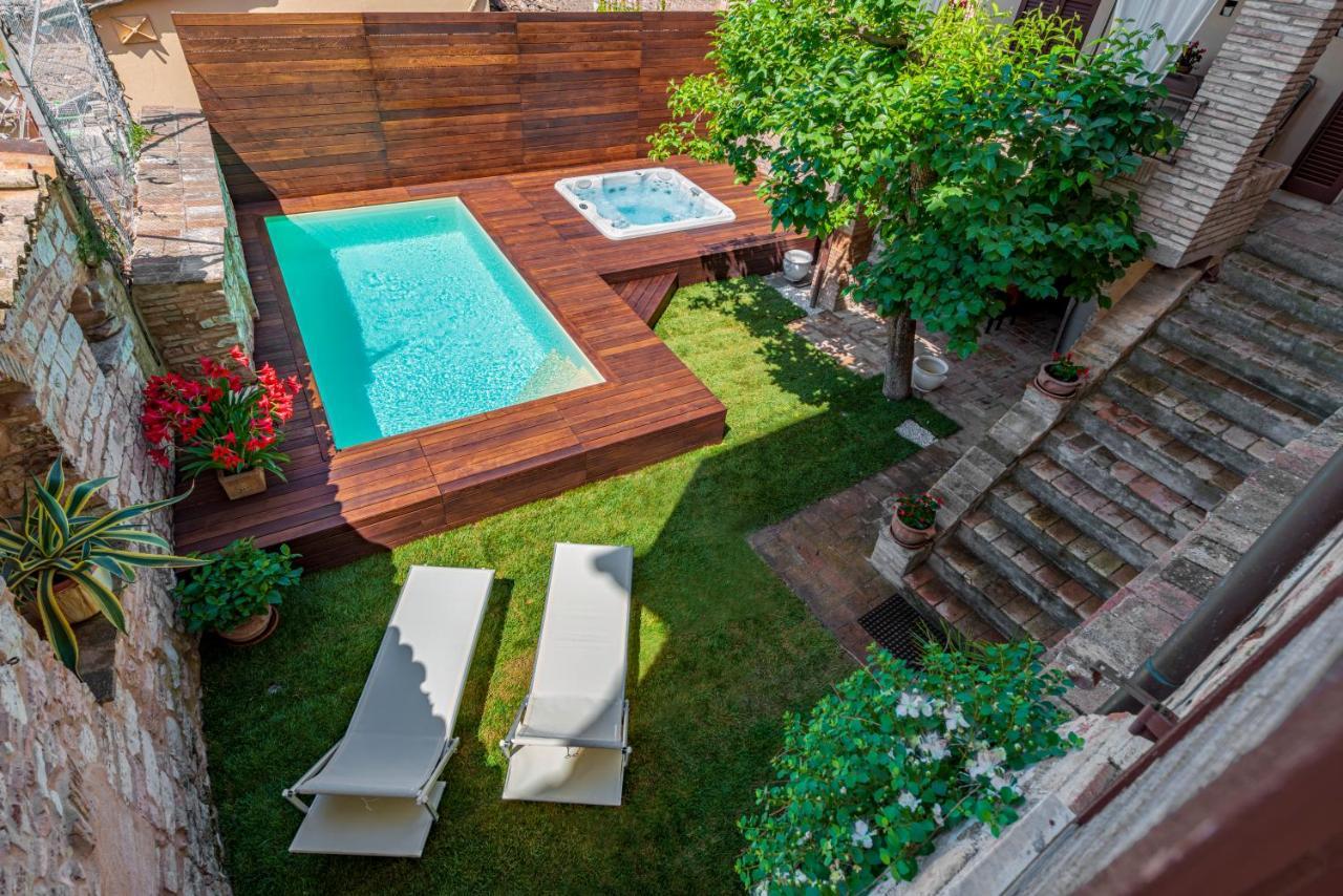 Villa Elisa Спелло Екстер'єр фото